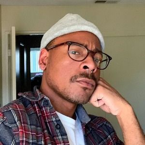 Meet your Posher, Corey